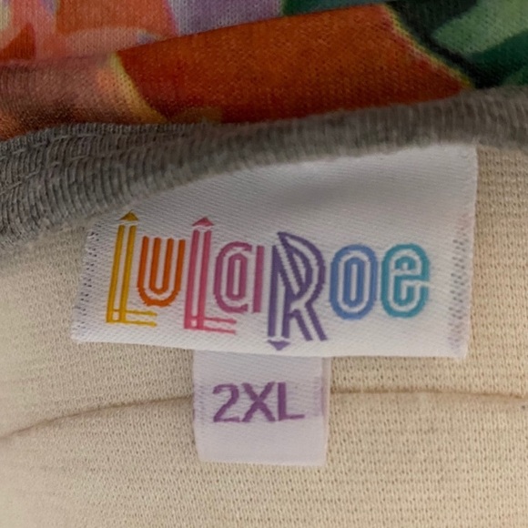 LuLaRoe 2X Floral Baseball Tee - Picture 4 of 5